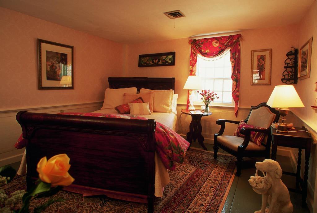 Colby Hill Inn Henniker Oda fotoğraf